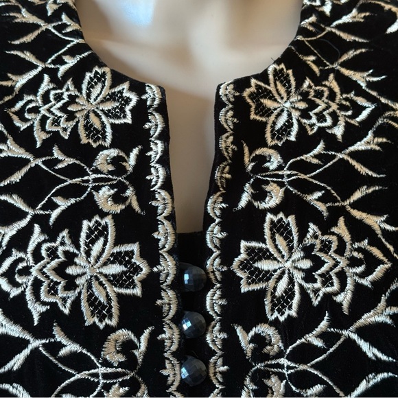 Vintage 80s Cachet Bari Protas Black Velvet Jacket 11 Gold Embroidery Victorian - Picture 7 of 16